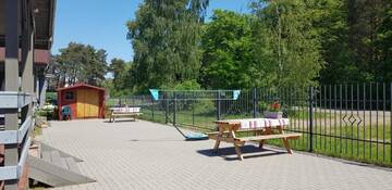 Фото номера Шале с двумя спальнями Шале Na Fali Domki Letniskowe г. Żarnowska 29